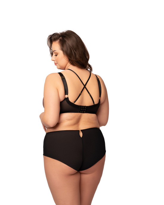 Γυναικείο Σλιπ Plus Size – Κάλυψη & Άνεση σε Μεγάλα Μεγέθη Γυναικείο Σλιπ Plus Size – Κάλυψη & Άνεση σε Μεγάλα Μεγέθη